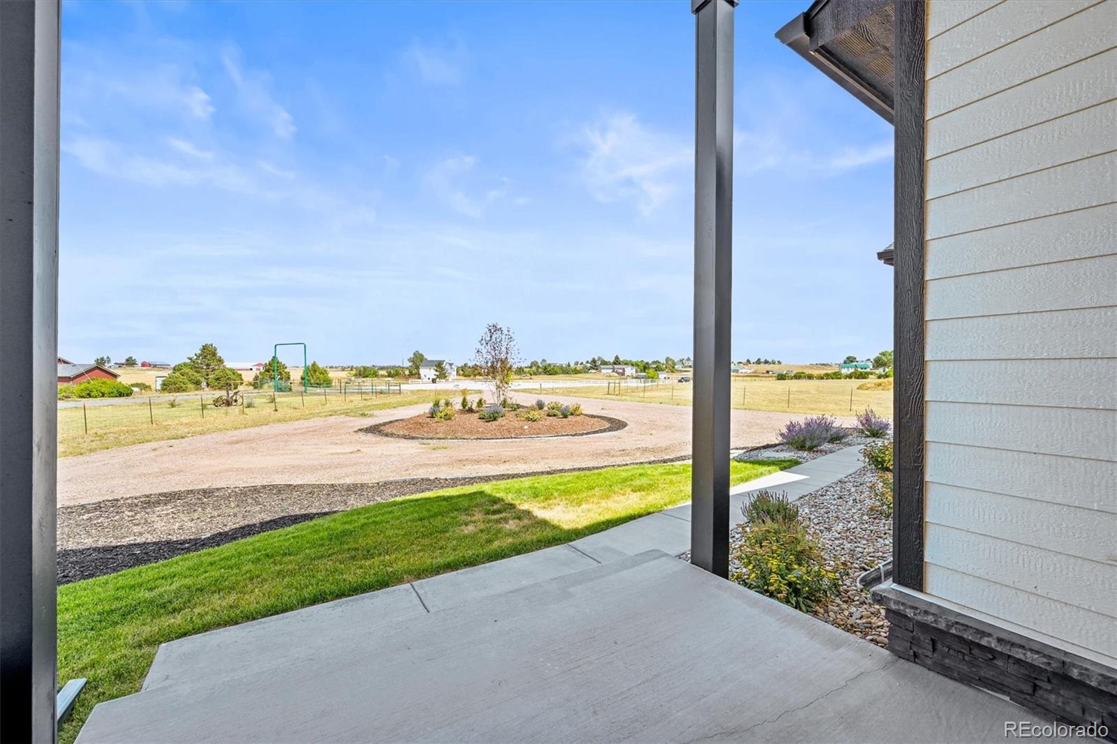 44035 Pony Express Court