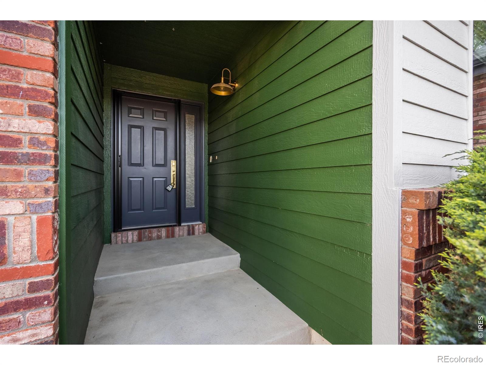 401 Hemlock Drive