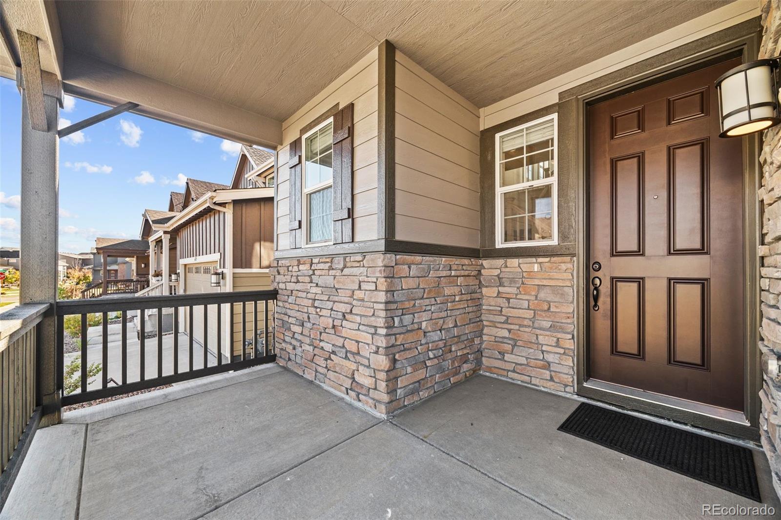 6325 Stablecross Trail