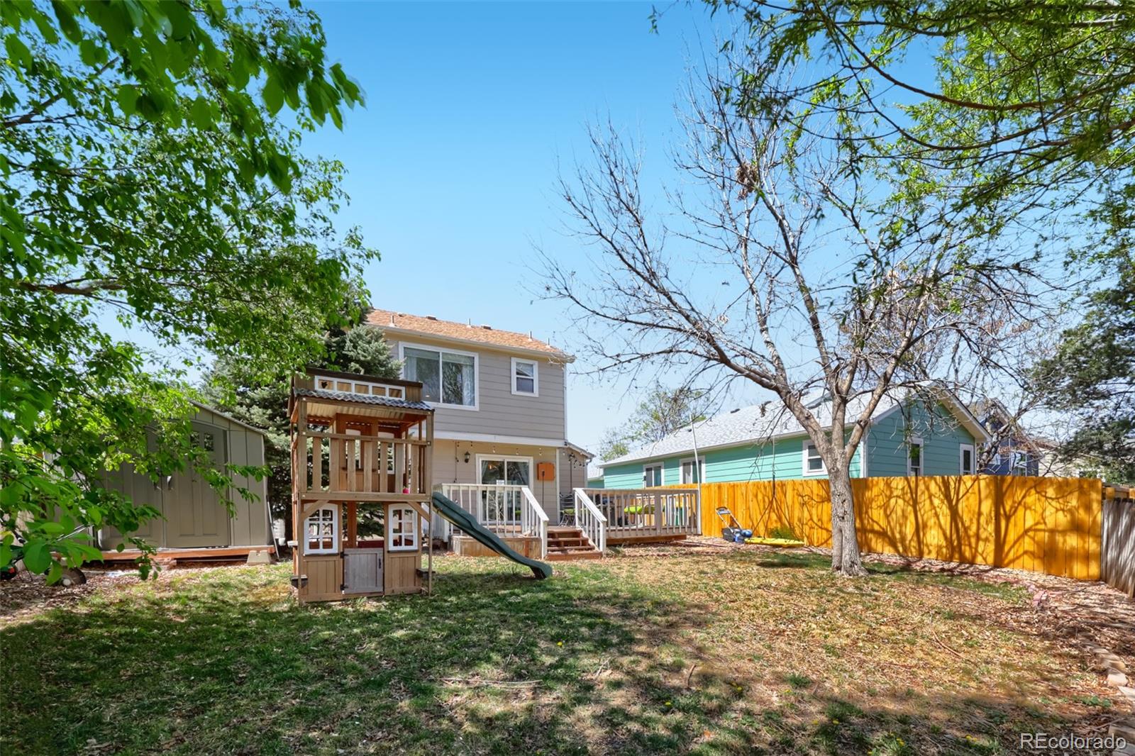 8746 Cloverleaf Circle