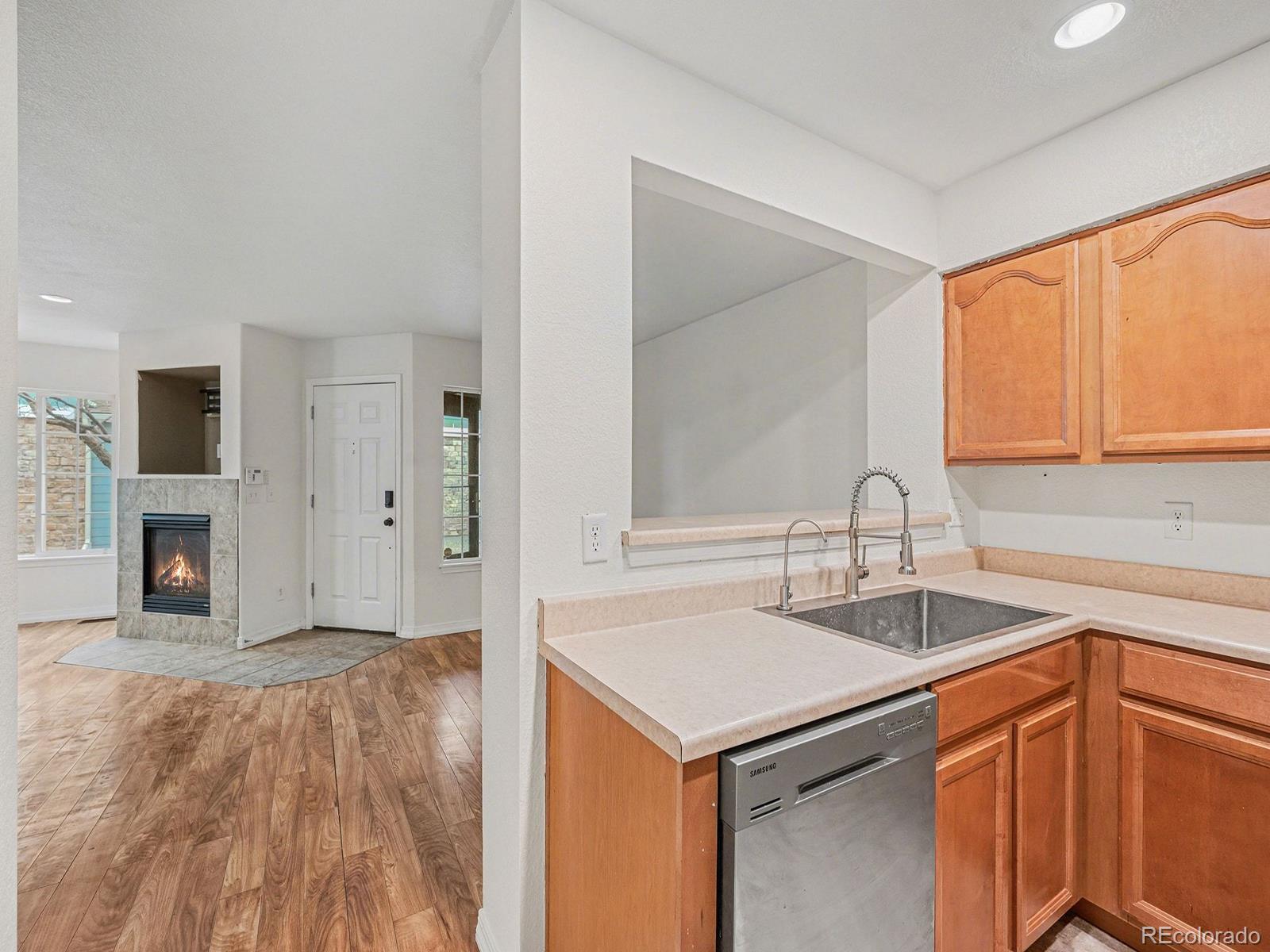 2501 Cutters Circle 102