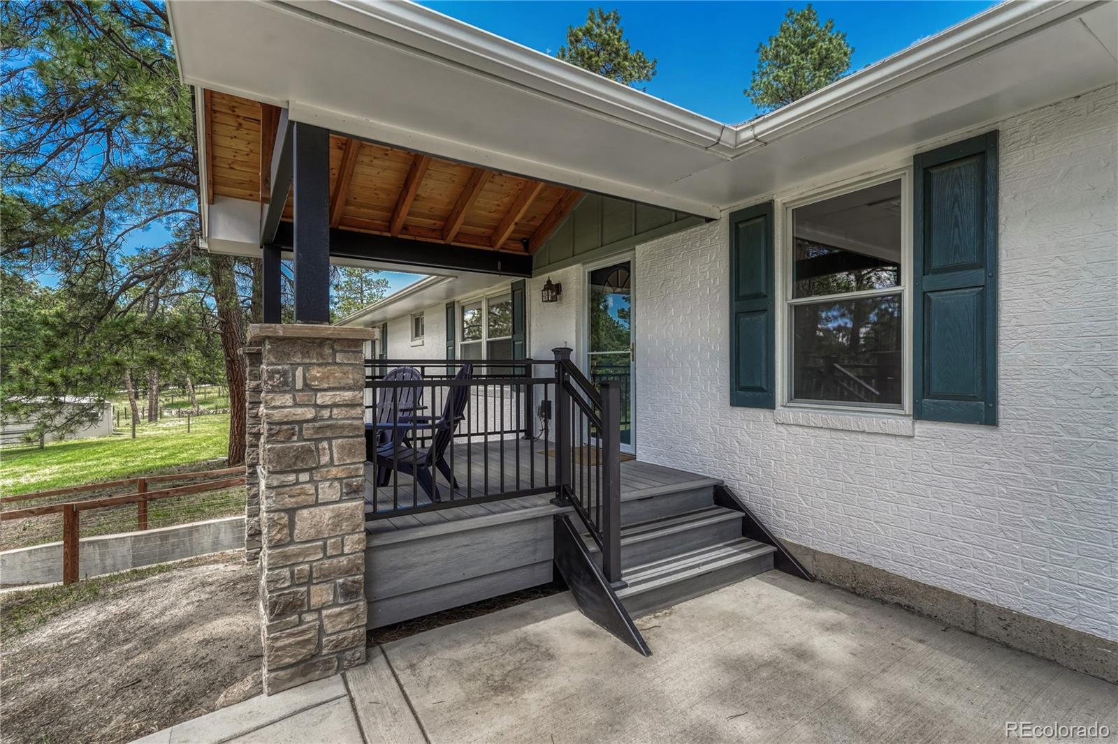 4649 Flicker Trail