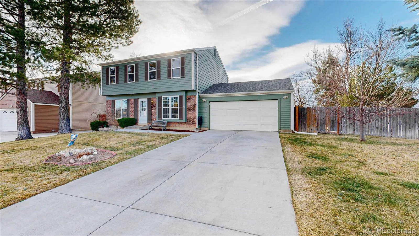 Morrison, Colorado 80465, United States, 3 Bedrooms Bedrooms, ,3 BathroomsBathrooms,Residential,Pending,92306