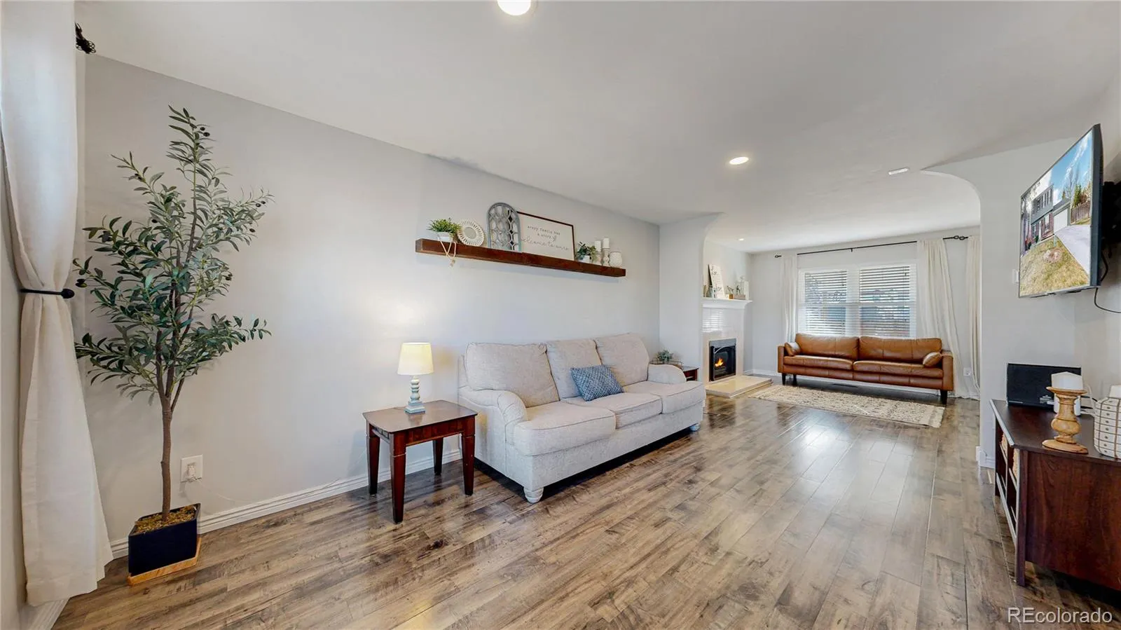 Morrison, Colorado 80465, United States, 3 Bedrooms Bedrooms, ,3 BathroomsBathrooms,Residential,Pending,92306