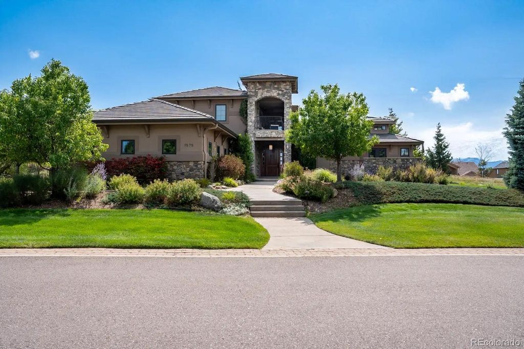 Photo of 1575 Vine Cliff Heights, Colorado Springs, CO 80921 (MLS # 8547784)