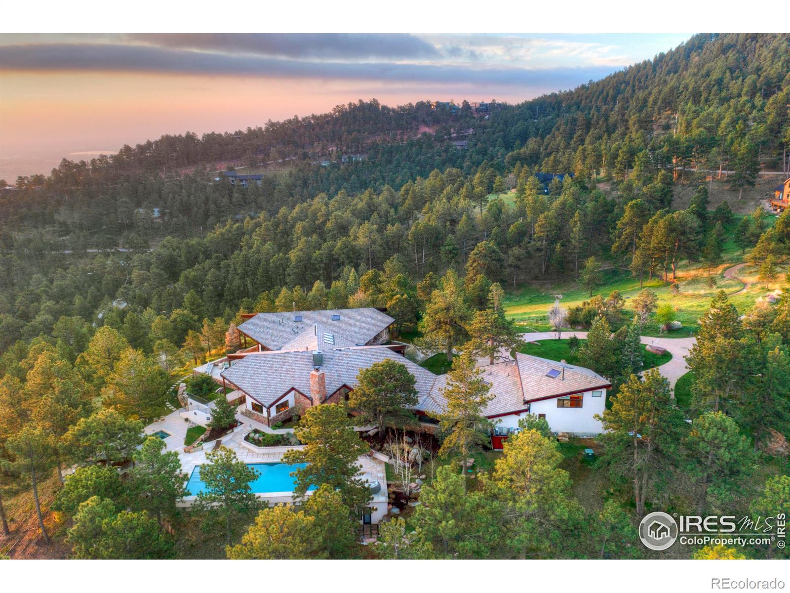 1530 Timber Lane