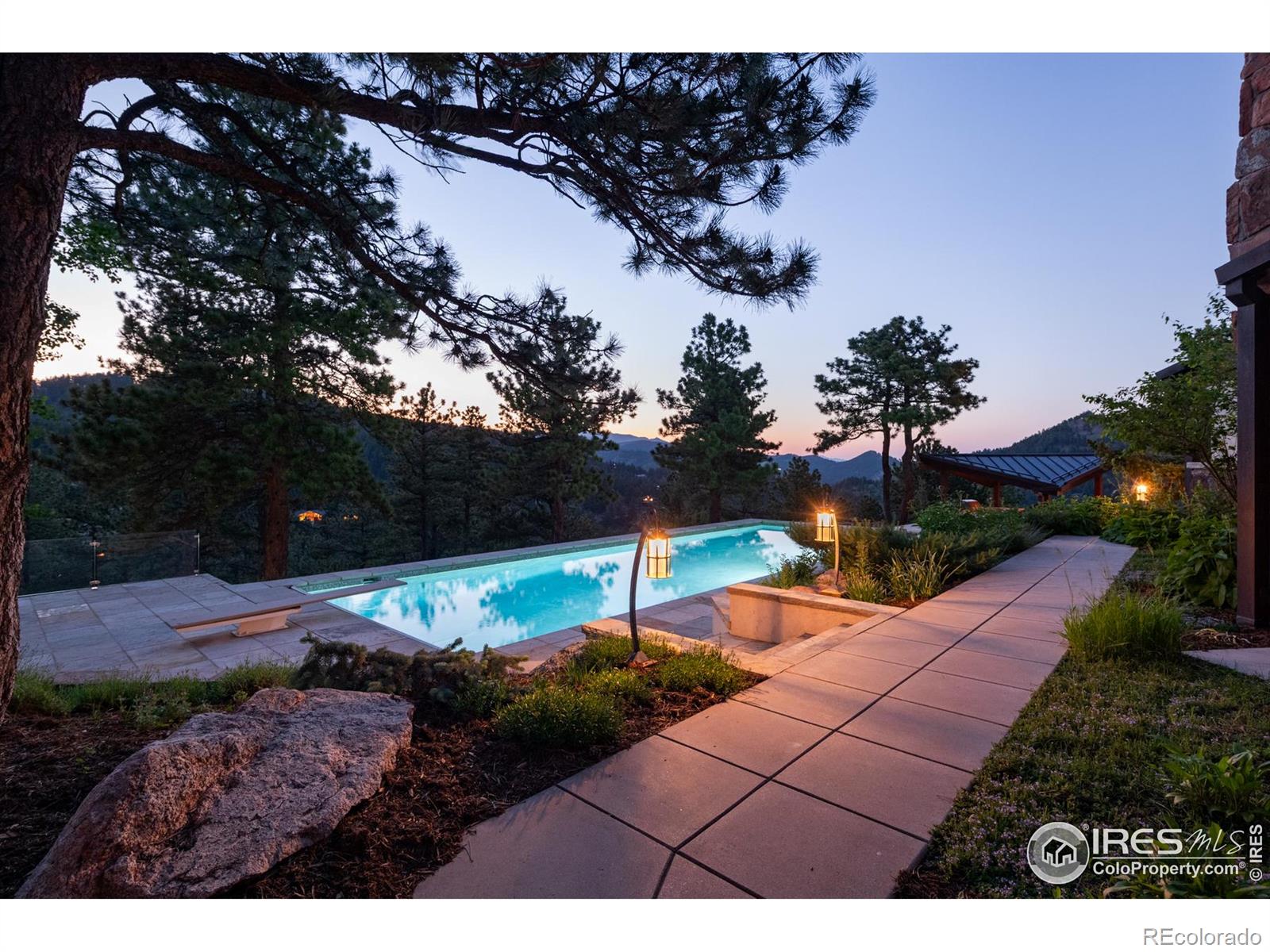 1530 Timber Lane
