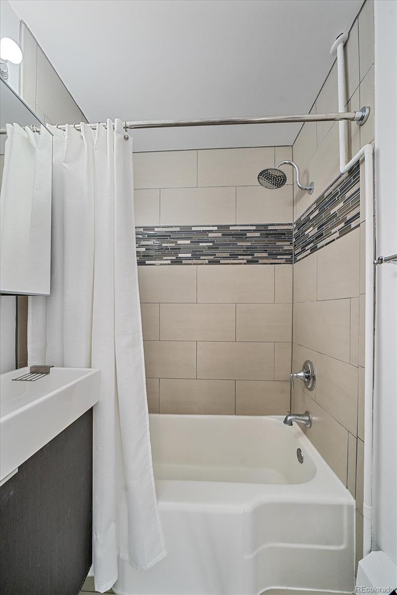 Denver, Colorado 80220, United States, 1 Bedroom Bedrooms, ,1 BathroomBathrooms,Residential,Active,69003