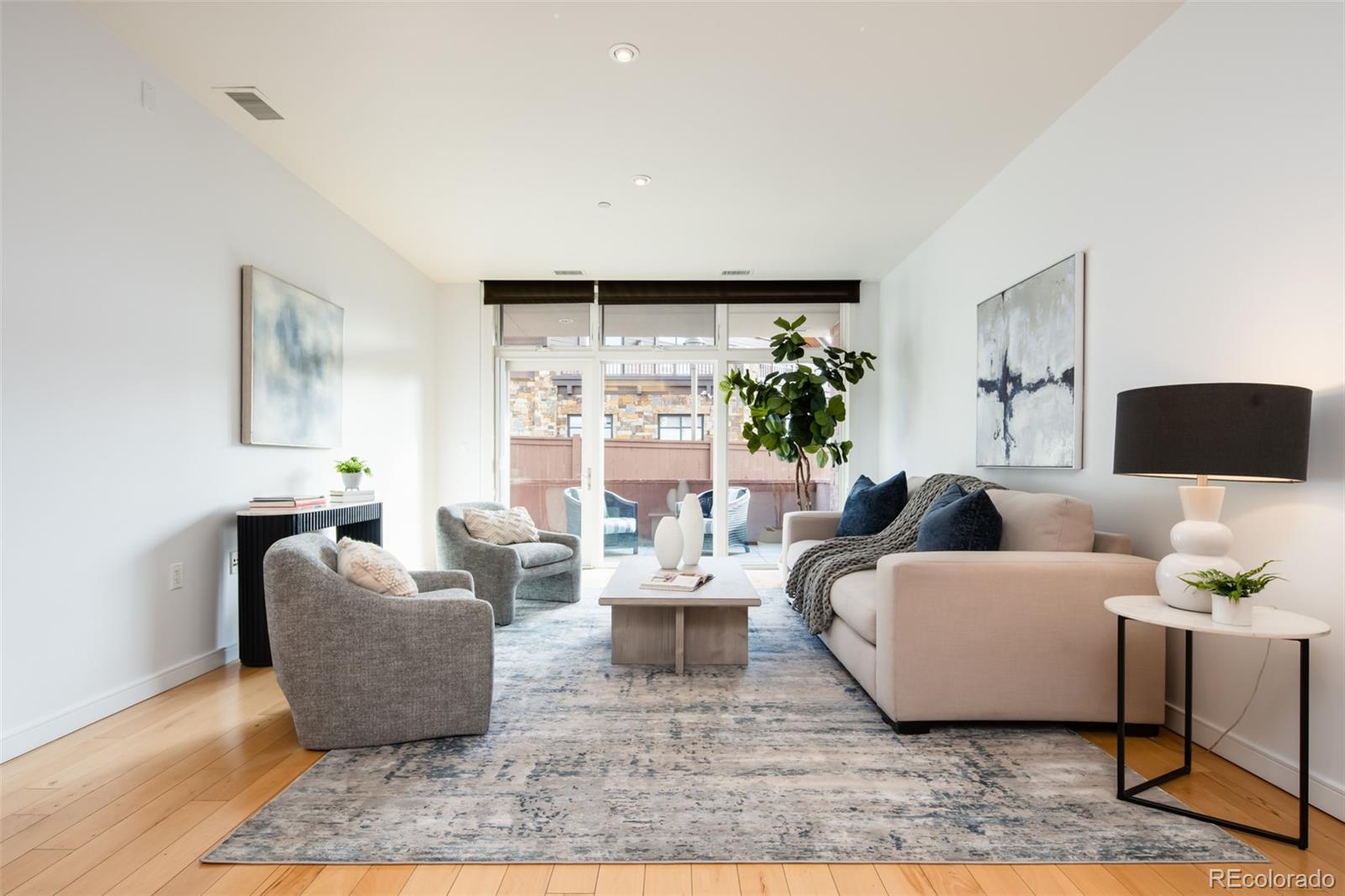 333 S Monroe Street 107