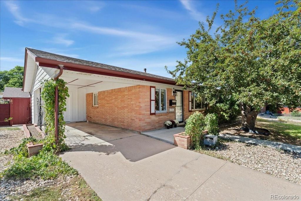 Photo of 2597 S Perry Street, Denver, CO 80219 (MLS # 8141939)
