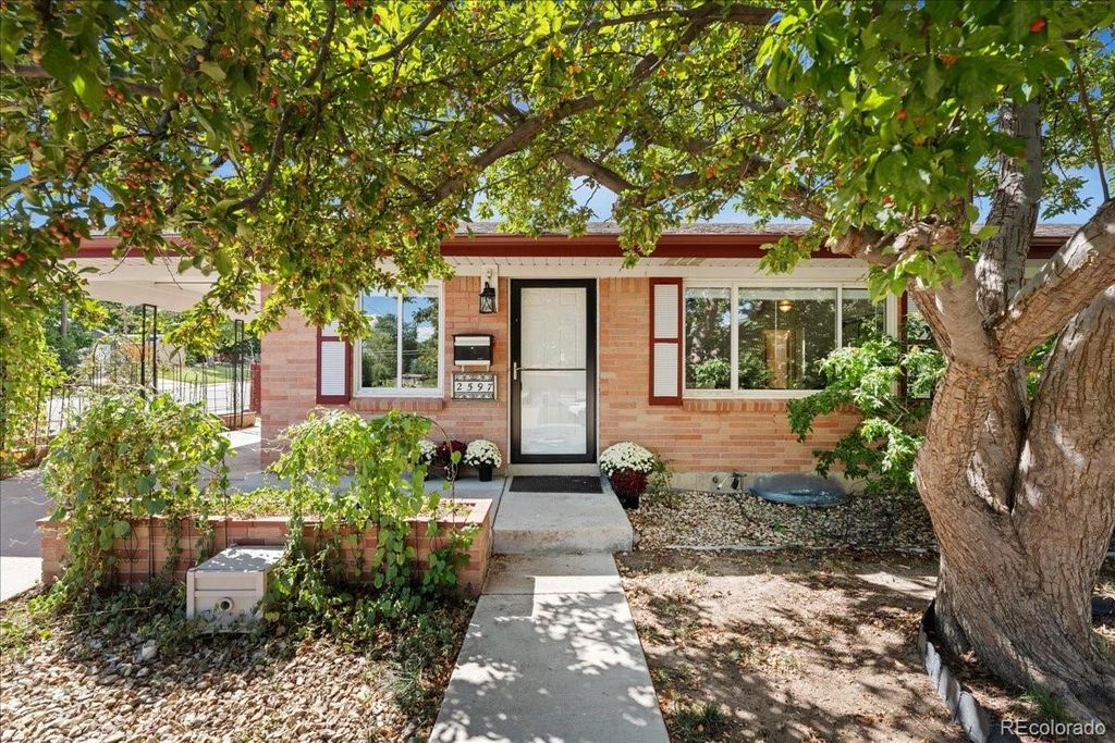 Photo of 2597 S Perry Street, Denver, CO 80219 (MLS # 8141939)
