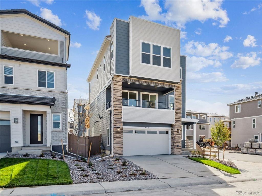 Photo of 9123 White Ridge Road, Englewood, CO 80112 (MLS # 4481331)