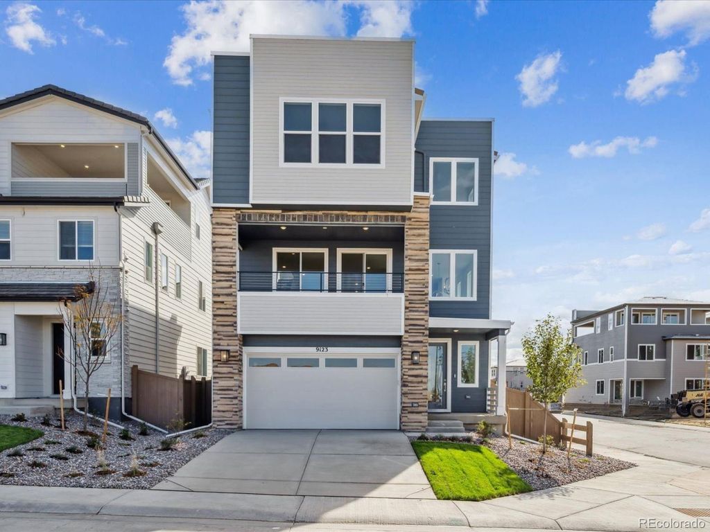 Photo of 9123 White Ridge Road, Englewood, CO 80112 (MLS # 4481331)