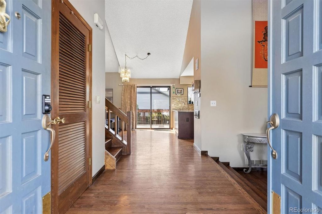 Photo of 7293 S Crescent Drive, Littleton, CO 80120 (MLS # 8587405)