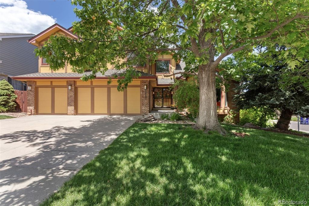 Photo of 15207 W Ellsworth Place, Golden, CO 80401 (MLS # 9675544)