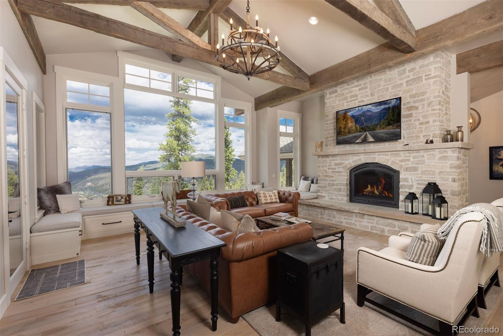1129 Discovery Hill Drive