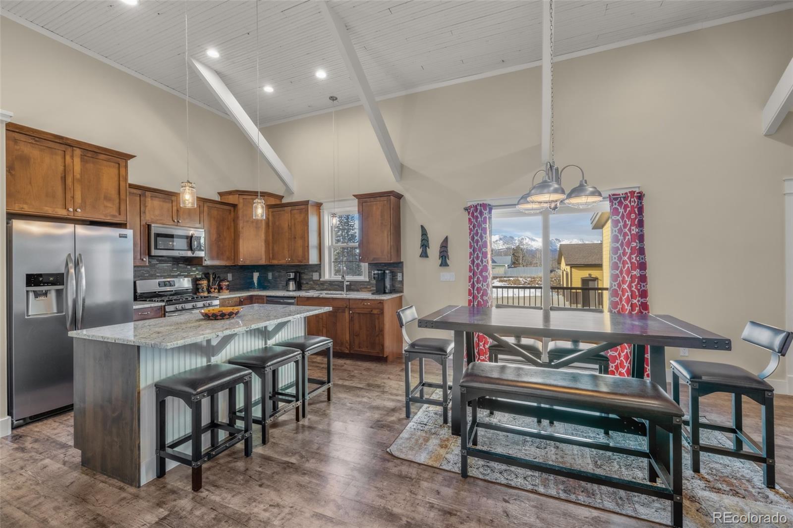 600 Chestnut Street B