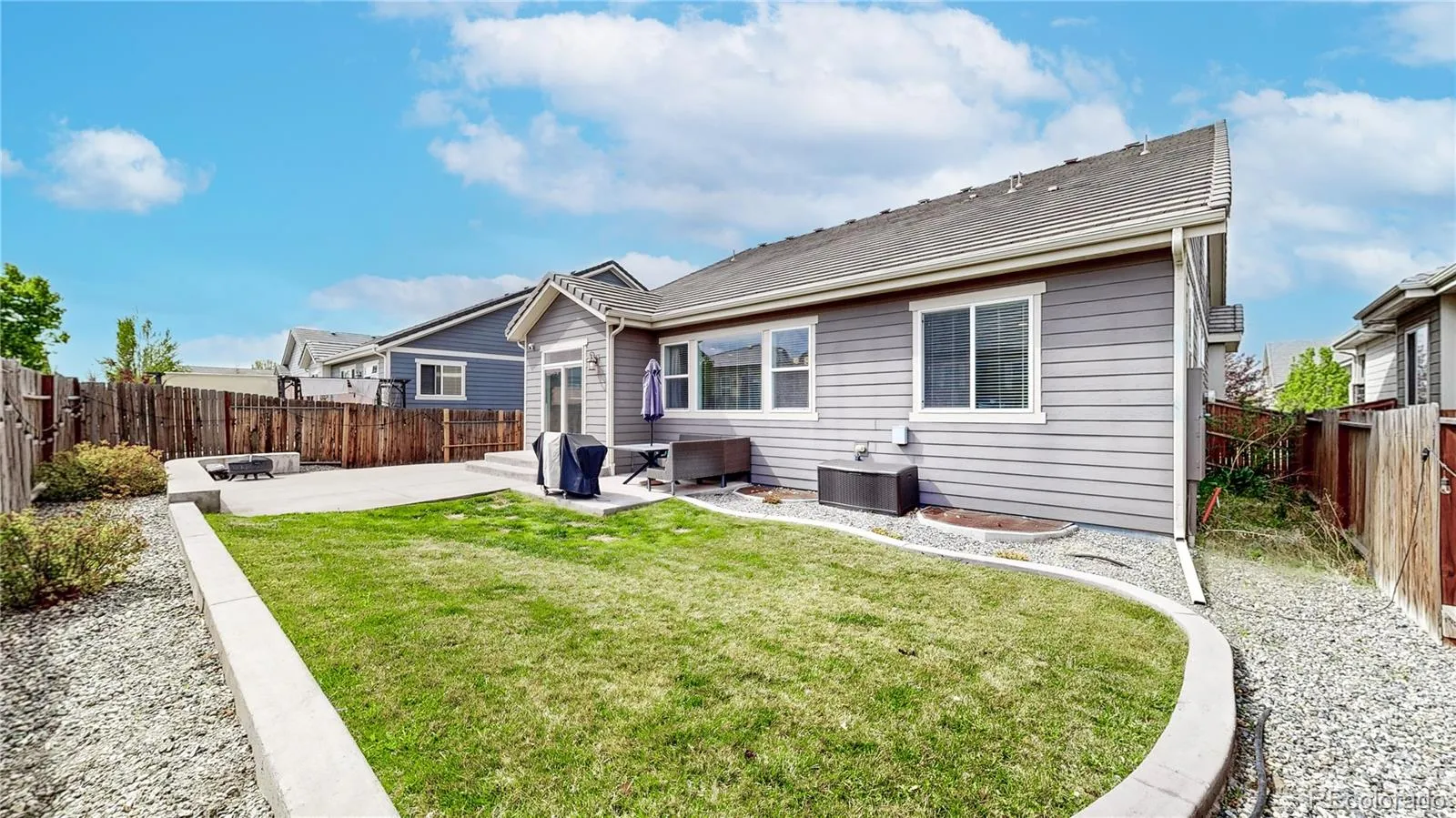 Commerce City, Colorado 80022, United States, 3 Bedrooms Bedrooms, ,2 BathroomsBathrooms,Residential,Pending,119231