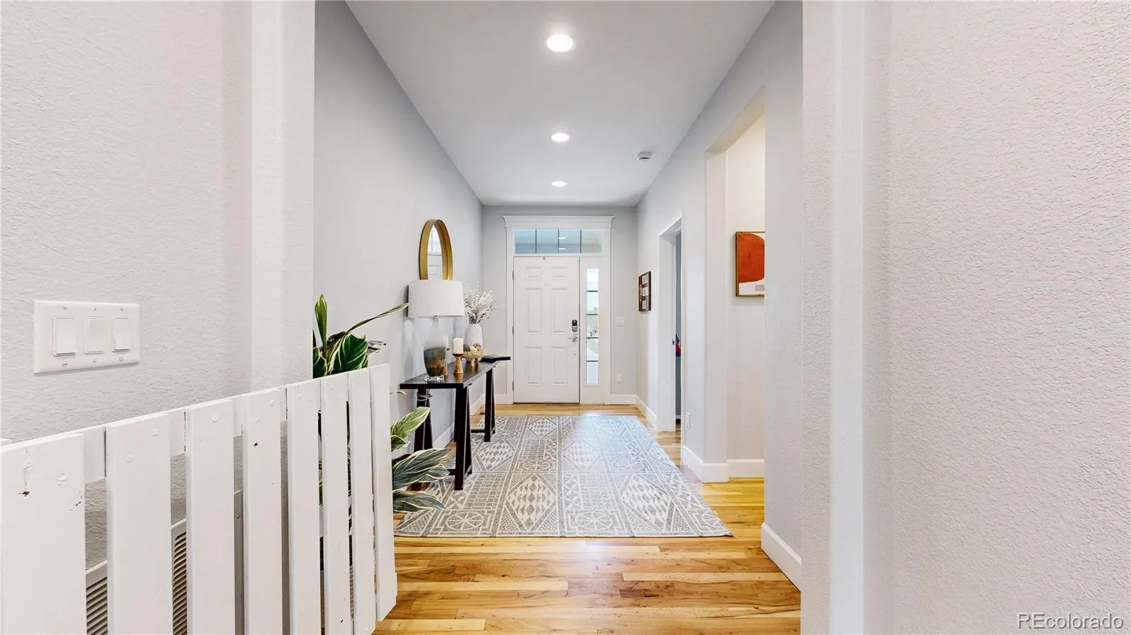 Commerce City, Colorado 80022, United States, 3 Bedrooms Bedrooms, ,2 BathroomsBathrooms,Residential,Pending,119231