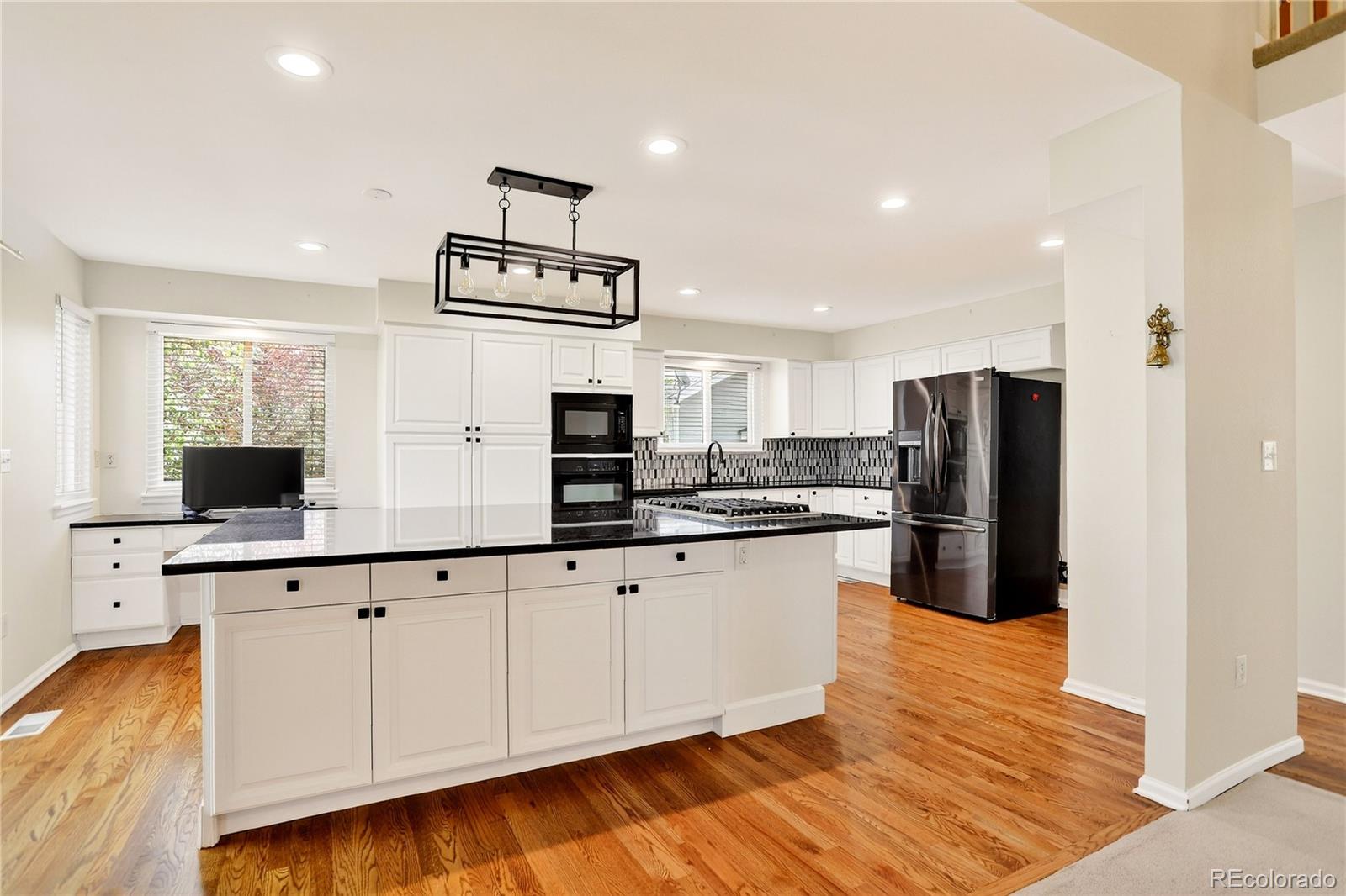 7041 Chestnut Hill Trail, Highlands Ranch, CO, 80130 1 7041 Chestnut Hill Trail