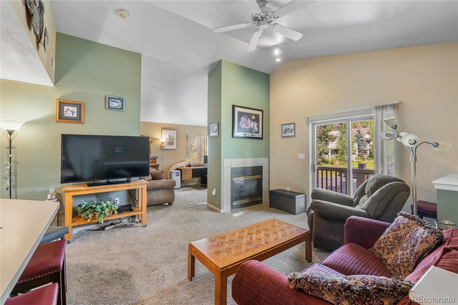 1511 Point Drive 11-208