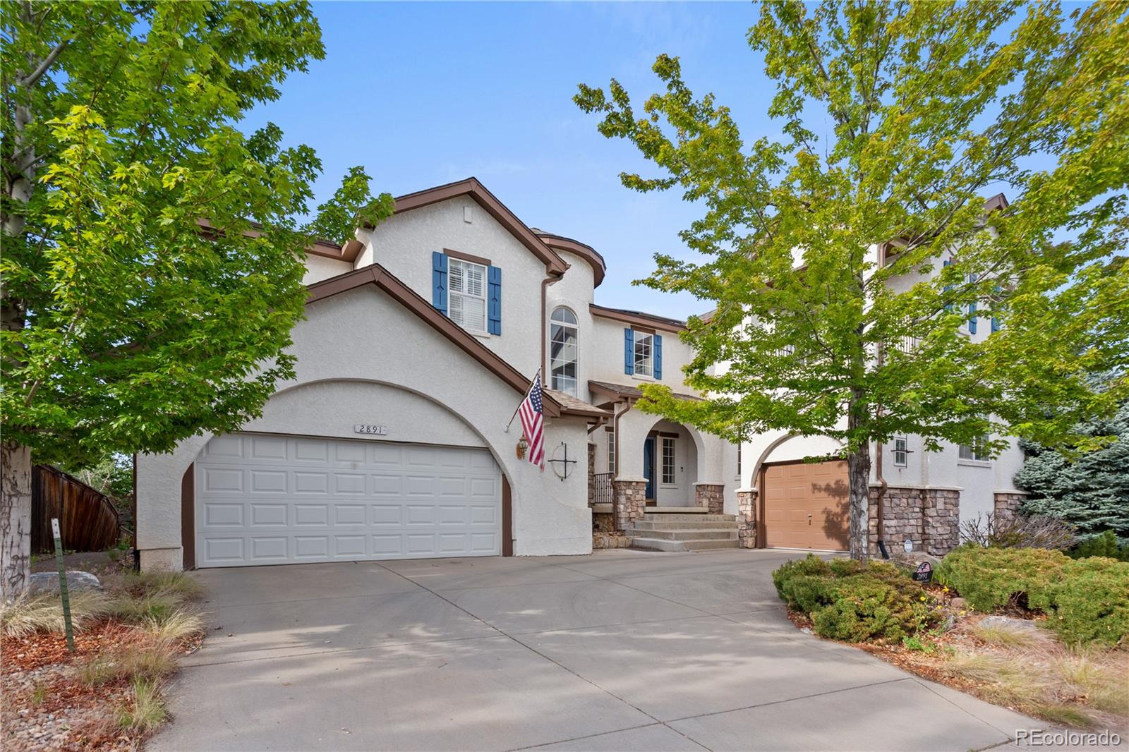 2891 Canyon Crest Drive