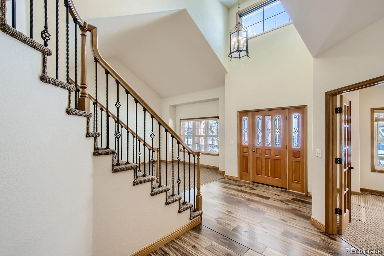 6273 Mcintyre Court