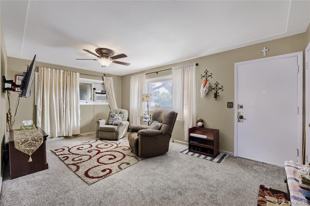 Photo of 1643 S Quitman Street, Denver, CO 80219 (MLS # 1521606)