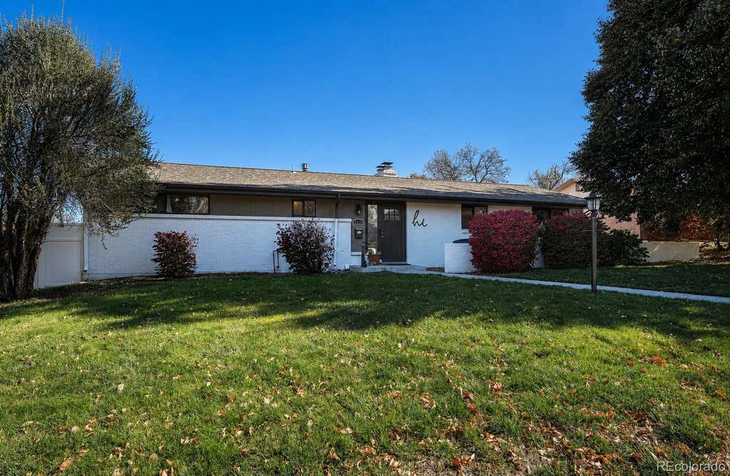 Photo of 6110 S Southwood Drive, Littleton, CO 80121 (MLS # 6152322)