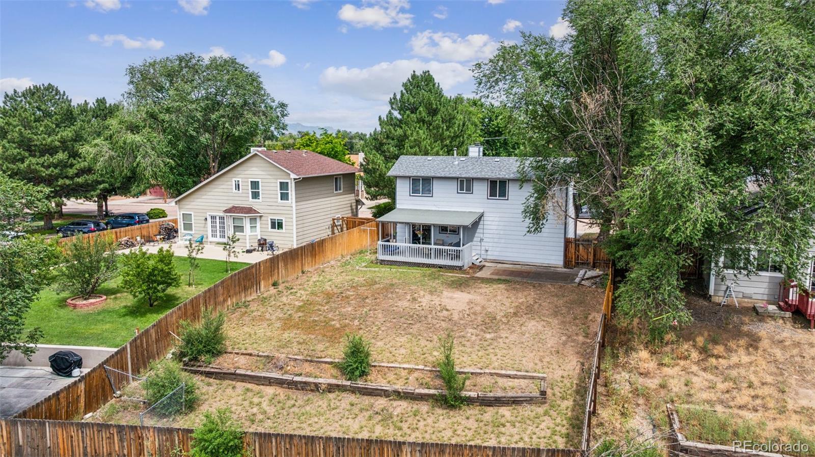 265 Dix Circle