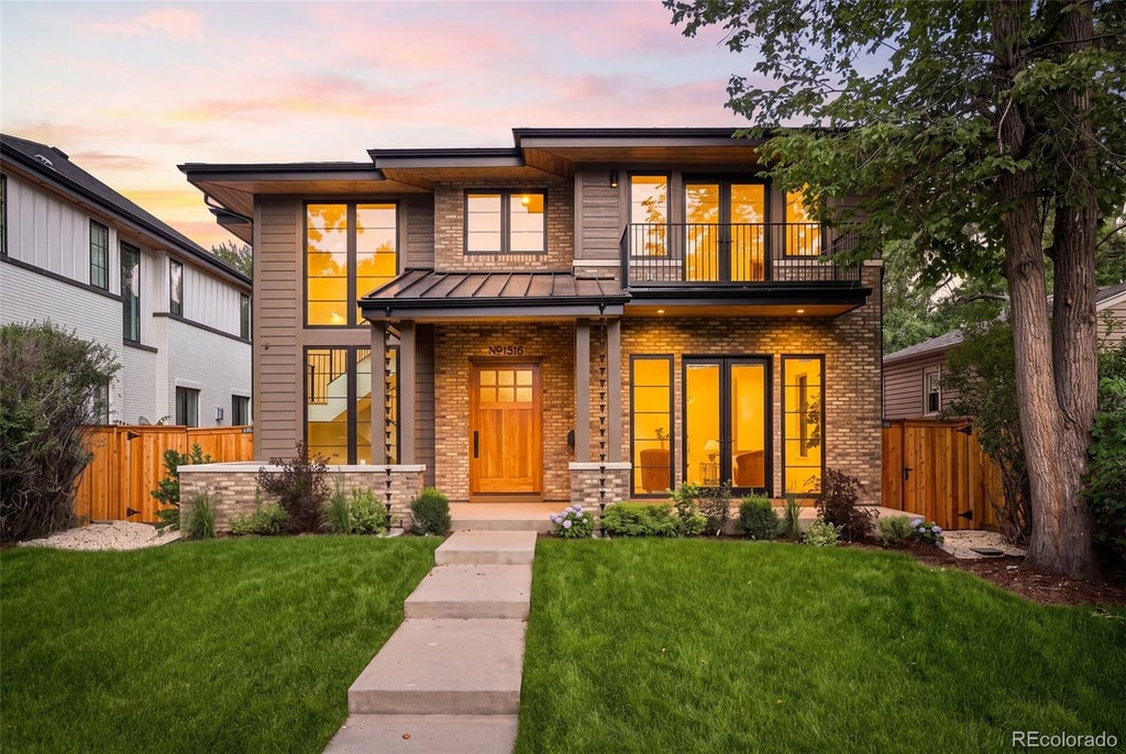 Photo of 1516 S Clayton Street, Denver, CO 80210 (MLS # 2292950)
