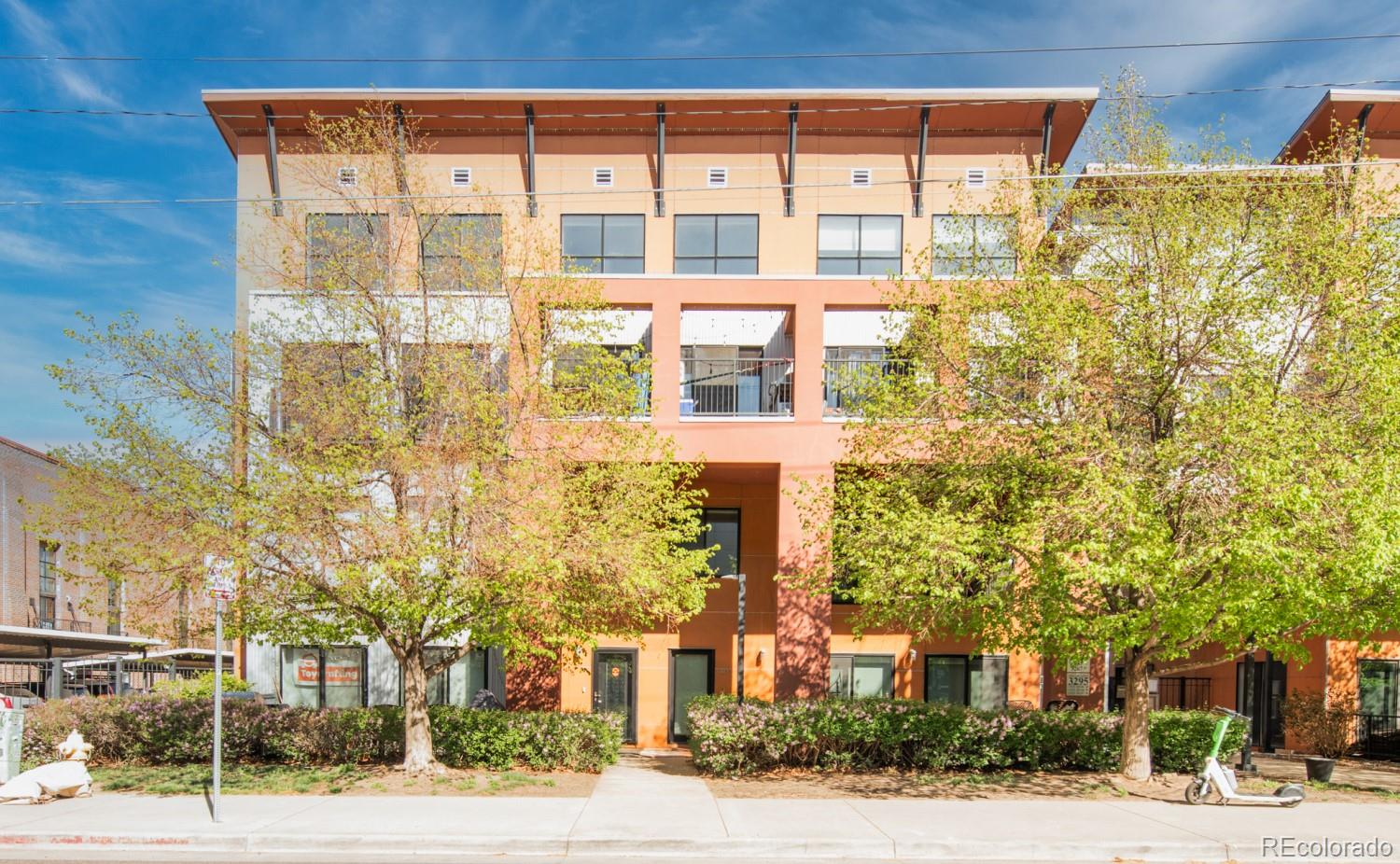 3295 Blake Street 102
