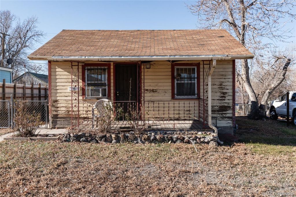 Photo of 237 S Knox Court, Denver, CO 80219 (MLS # 6450657)