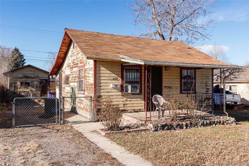 Photo of 237 S Knox Court, Denver, CO 80219 (MLS # 6450657)