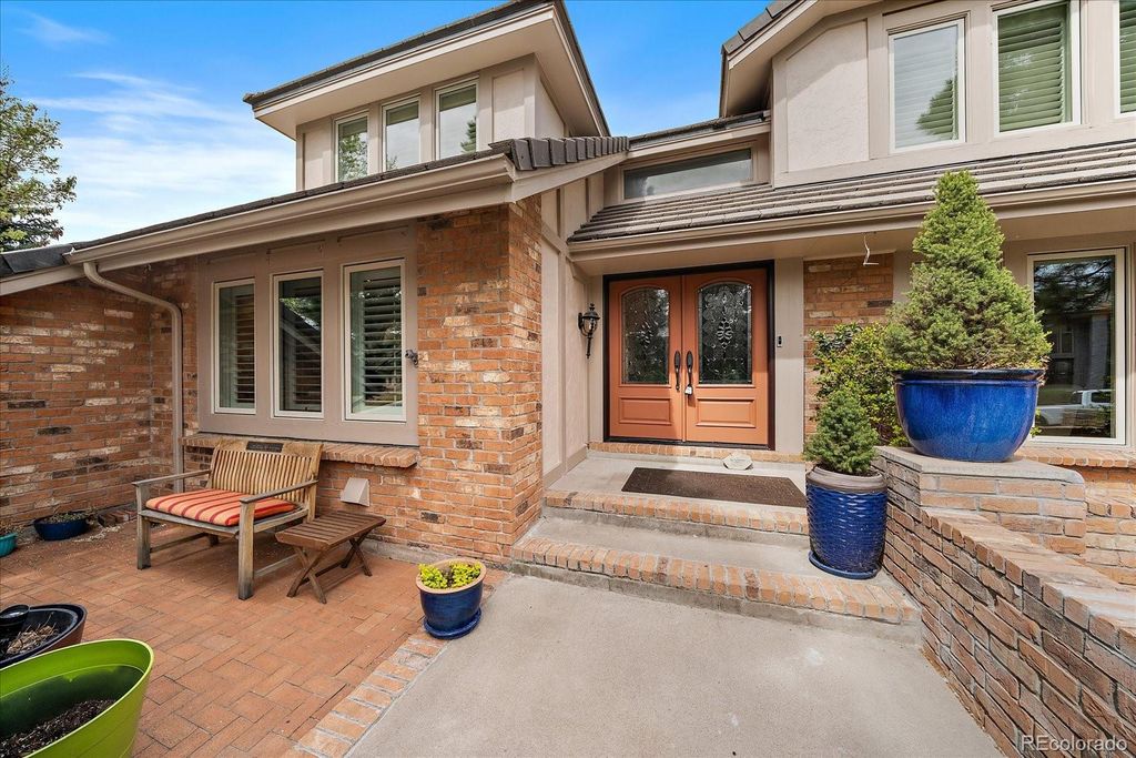 Photo of 2171 S Parfet Drive, Lakewood, CO 80227 (MLS # 3916053)