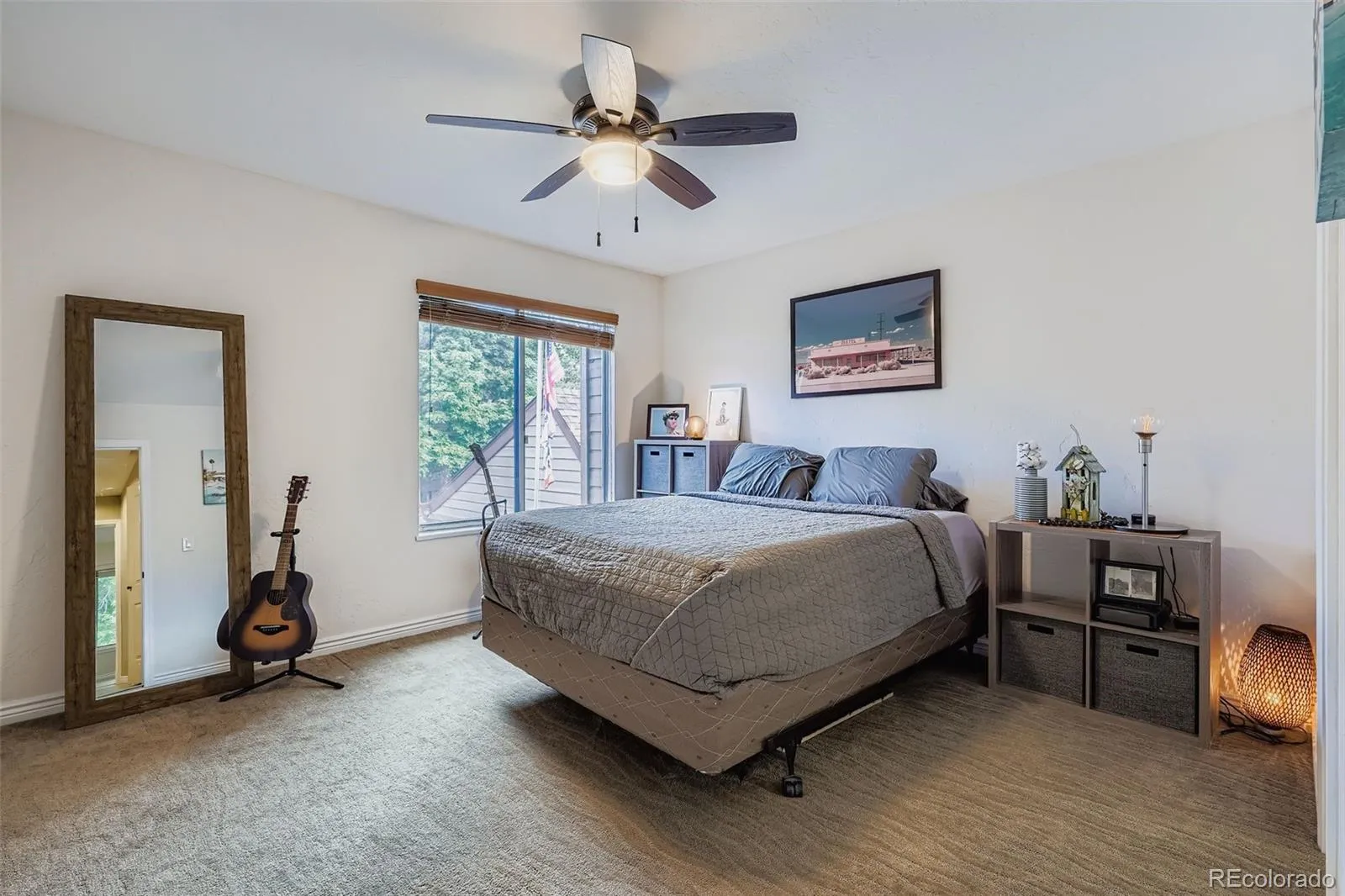 Lakewood, Colorado 80228, United States, 3 Bedrooms Bedrooms, ,2 BathroomsBathrooms,Residential,Active,201955