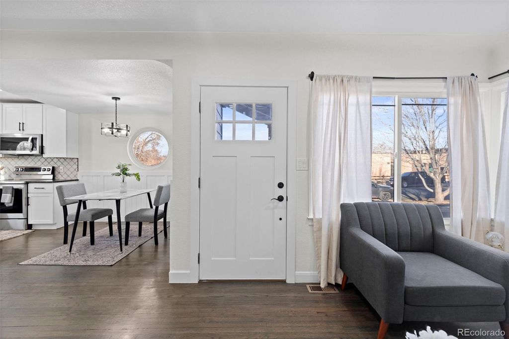 Photo of 4590 S Sherman Street, Englewood, CO 80113 (MLS # 6945022)