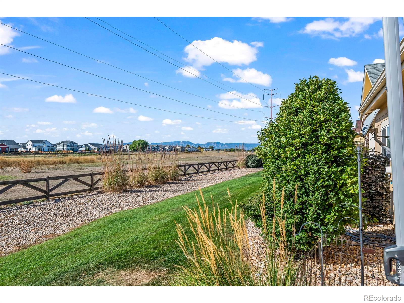 1122 Village Circle