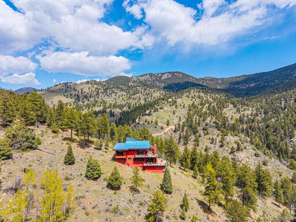 Photo of 5896 Peregrine Trail, Golden, CO 80403 (MLS # IR1063509)