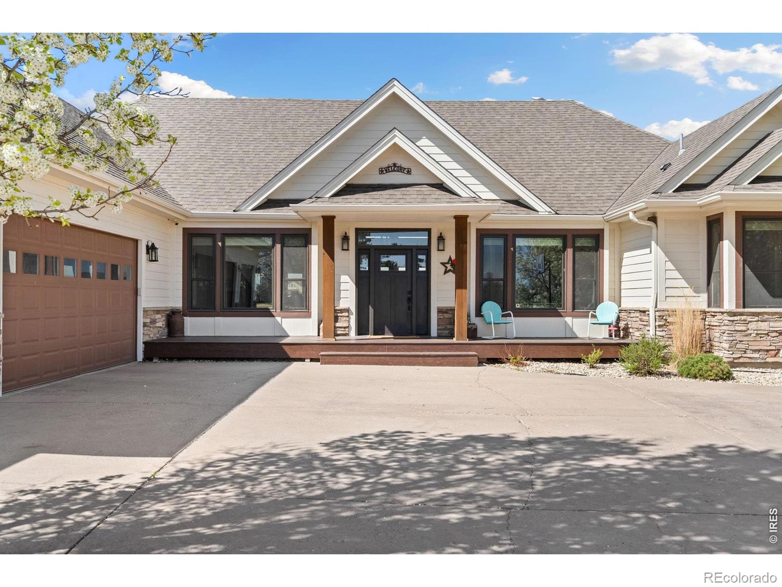 37121 Soaring Eagle Circle