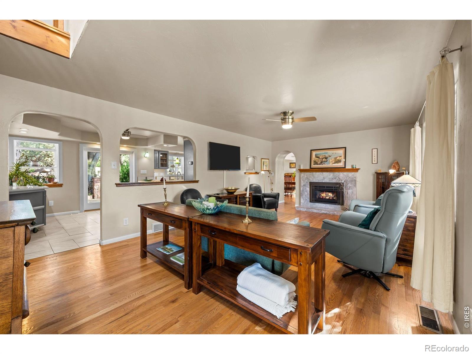 6644 Bird Cliff Way
