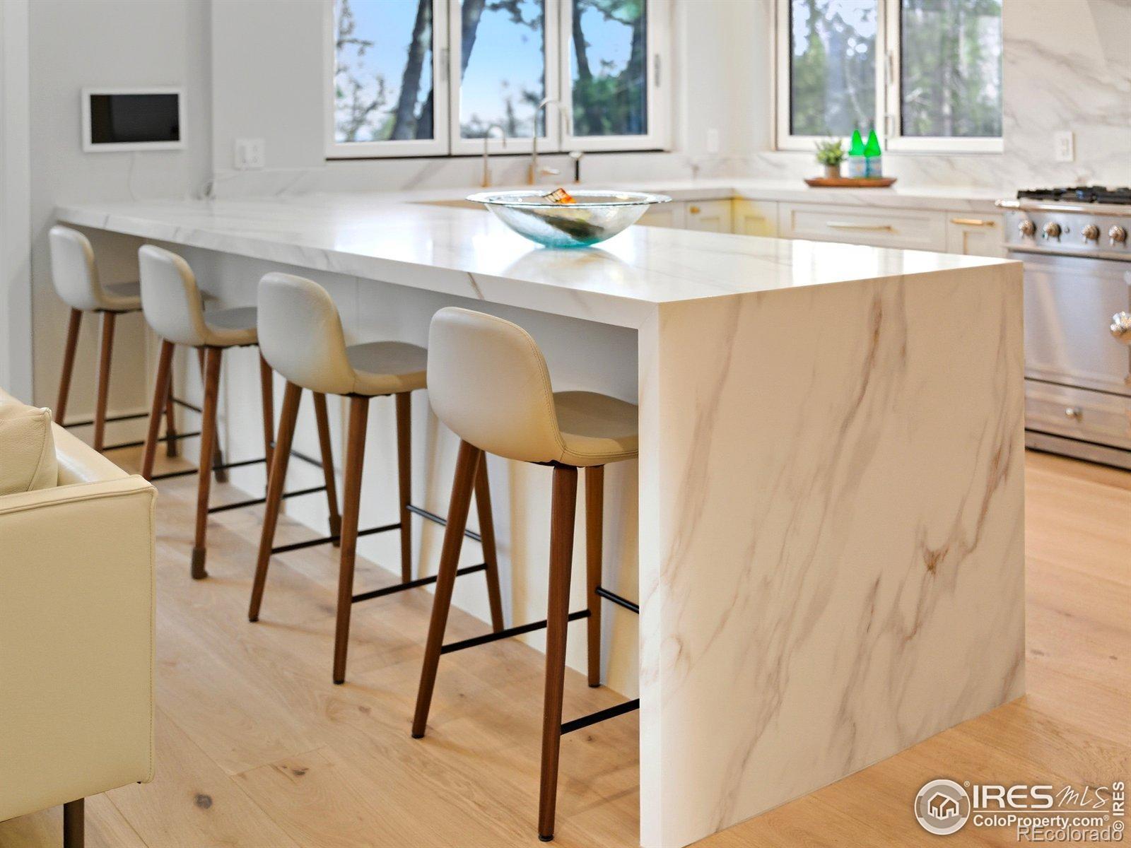 3716 Wonderland Hill Avenue