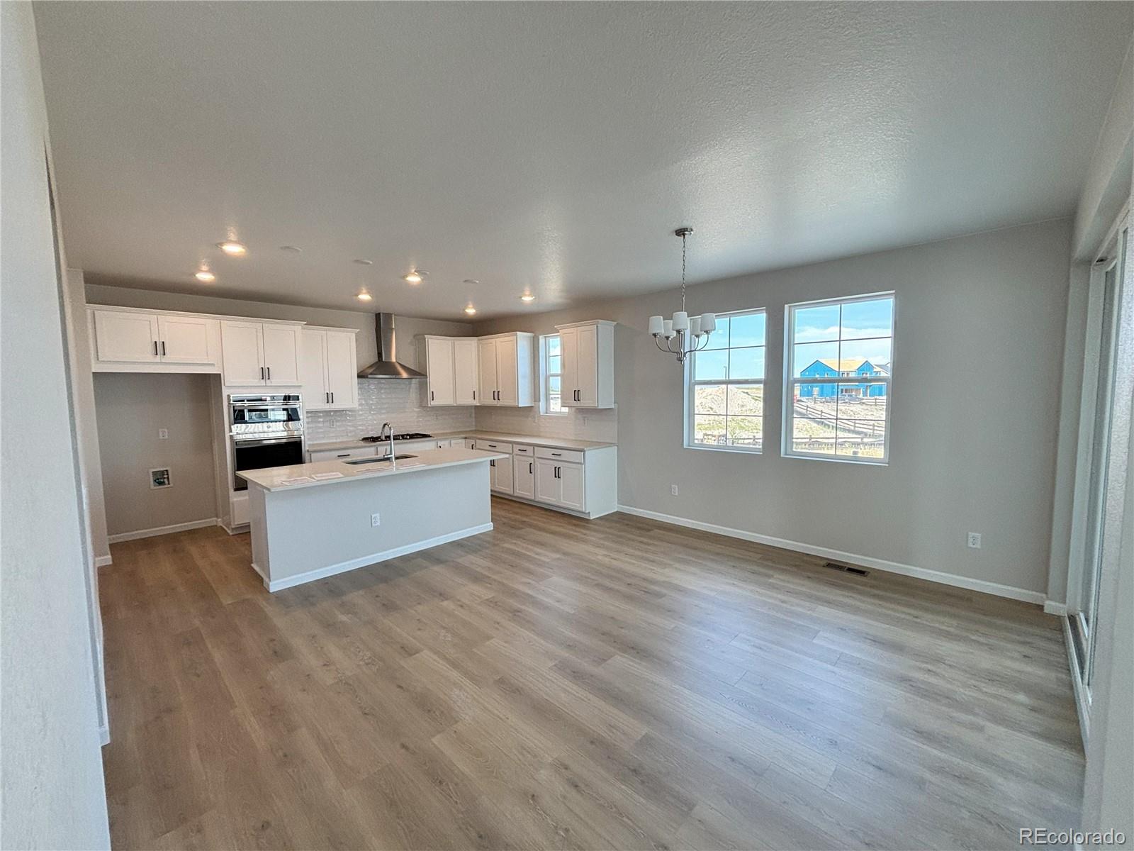 4334 Ridgewalk Point