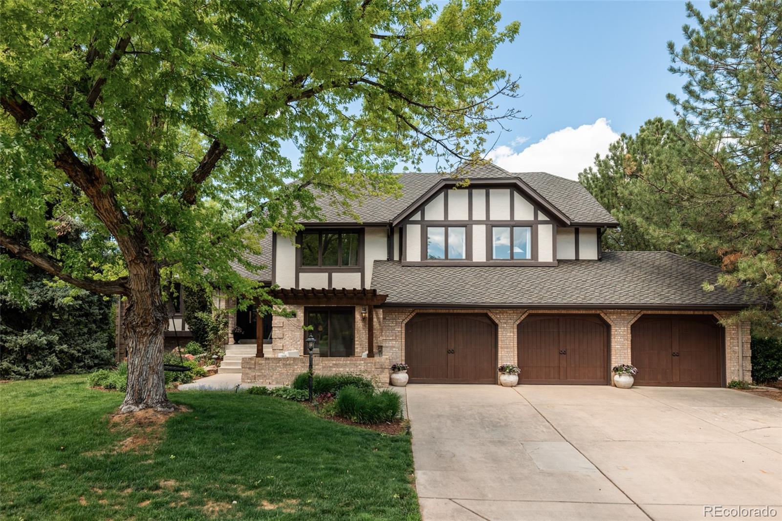 24 Spyglass Drive
