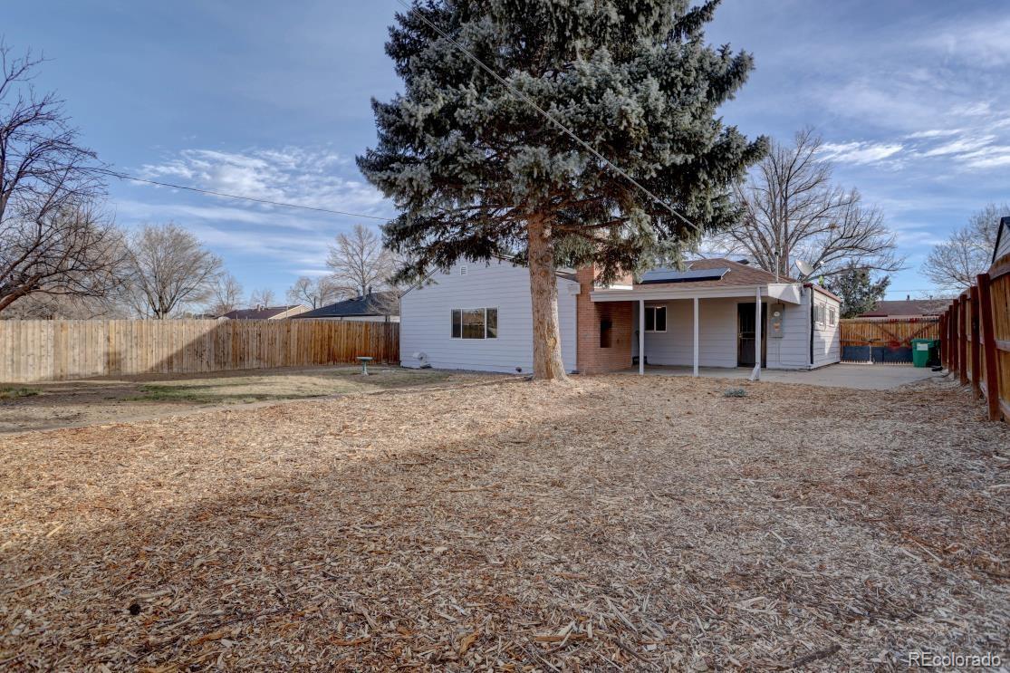 731 Uvalda Street, Aurora, CO, 80011 1 731 Uvalda Street