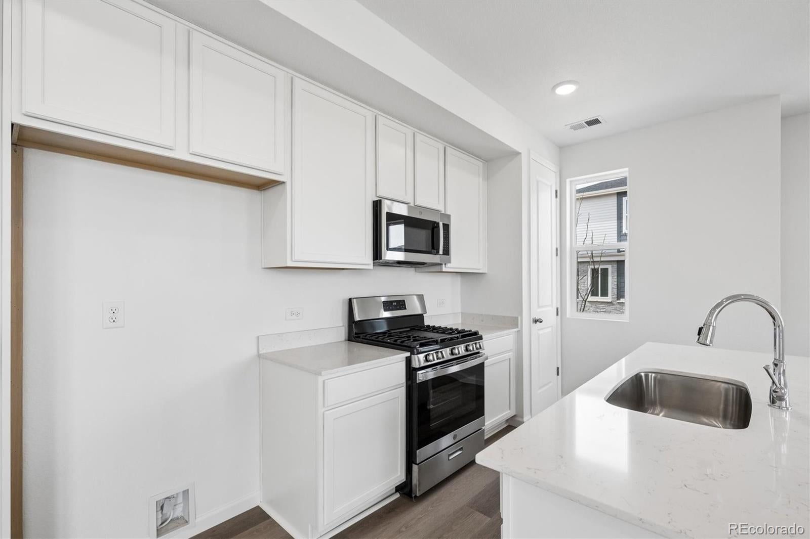 24161 E 30th Place