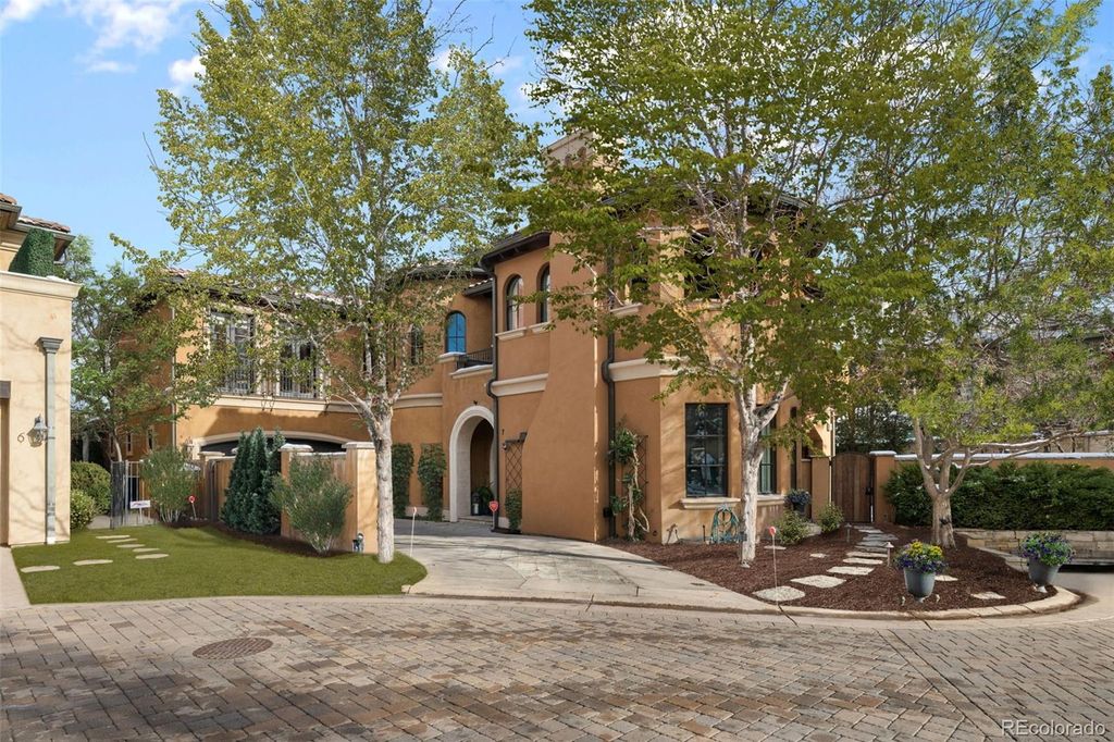 Photo of 100 S University Boulevard #7, Denver, CO 80209 (MLS # 2724322)