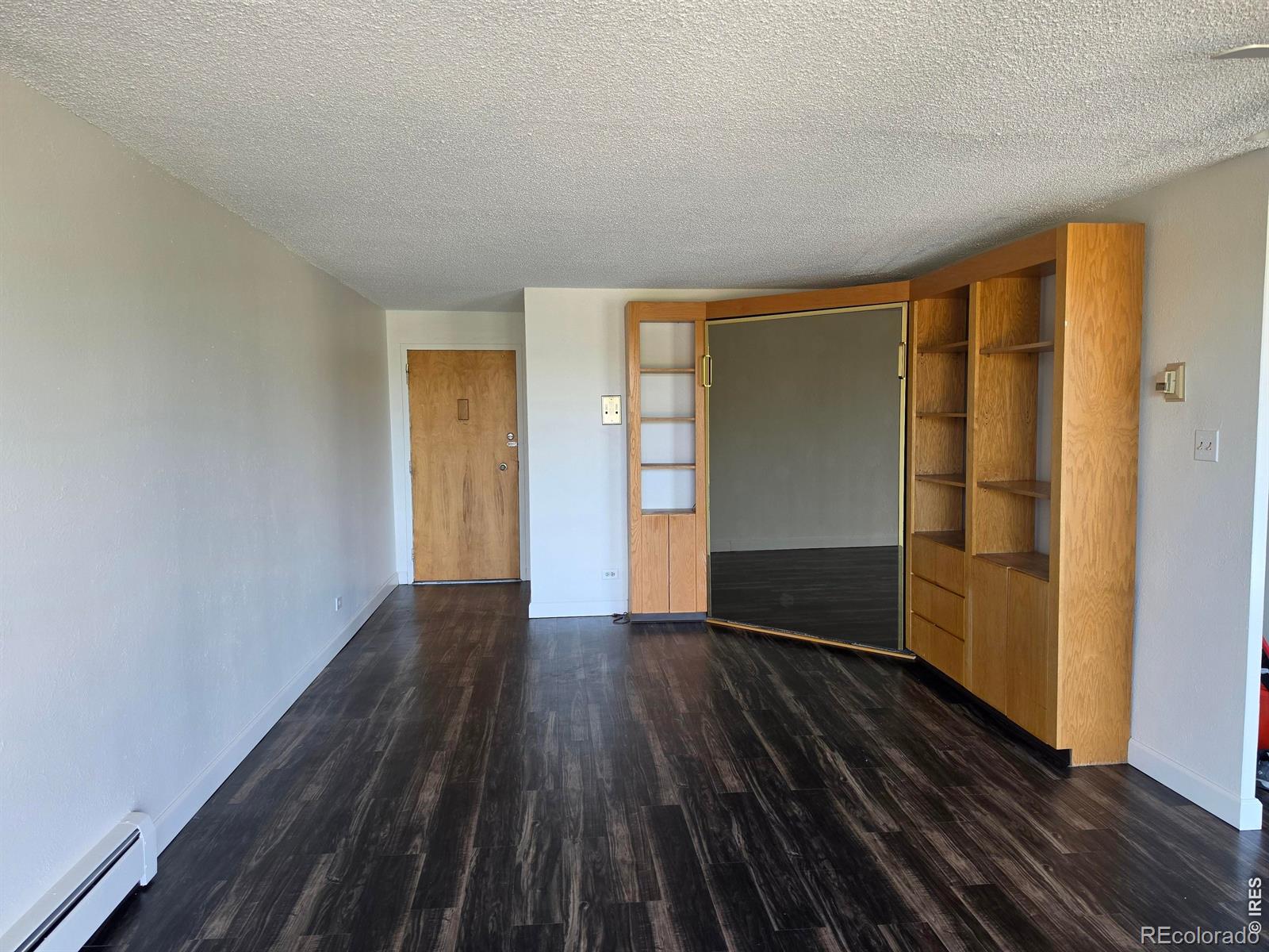 4800 E Hale Parkway 209N