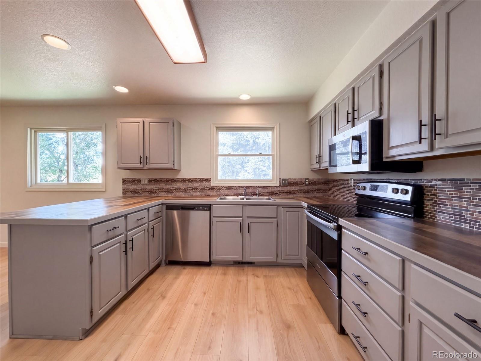 2924 Bow Line Place