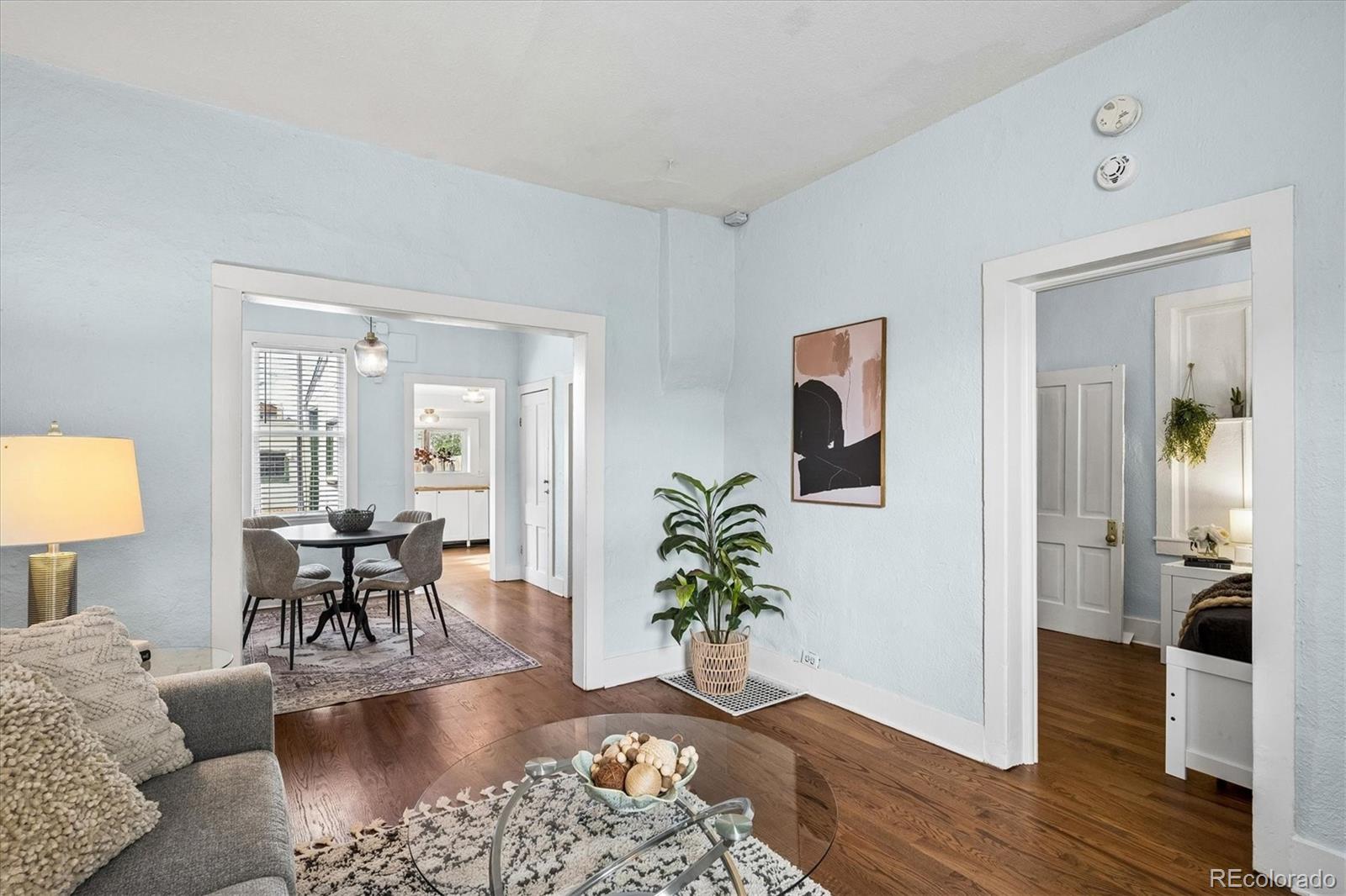 207 Galapago Street